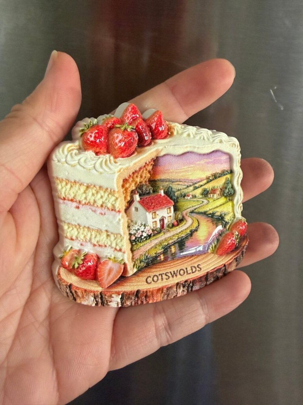 Cotswolds 3D Ceramic Fridge Magnet Strawberry Cake Souvenir England